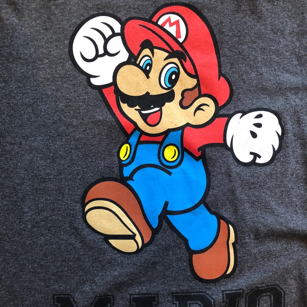 Mario t shirt men’s large